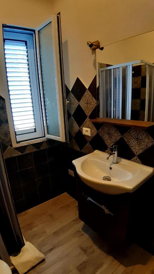 Casanuova Flat, City Center オルビア エクステリア 写真