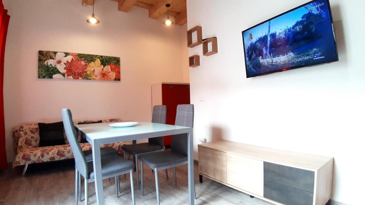 Casanuova Flat, City Center オルビア エクステリア 写真
