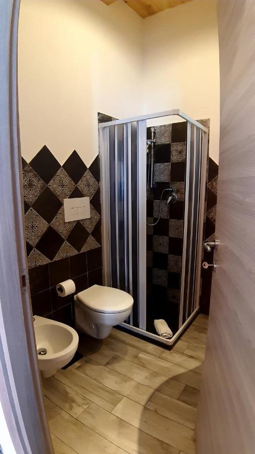 Casanuova Flat, City Center オルビア エクステリア 写真